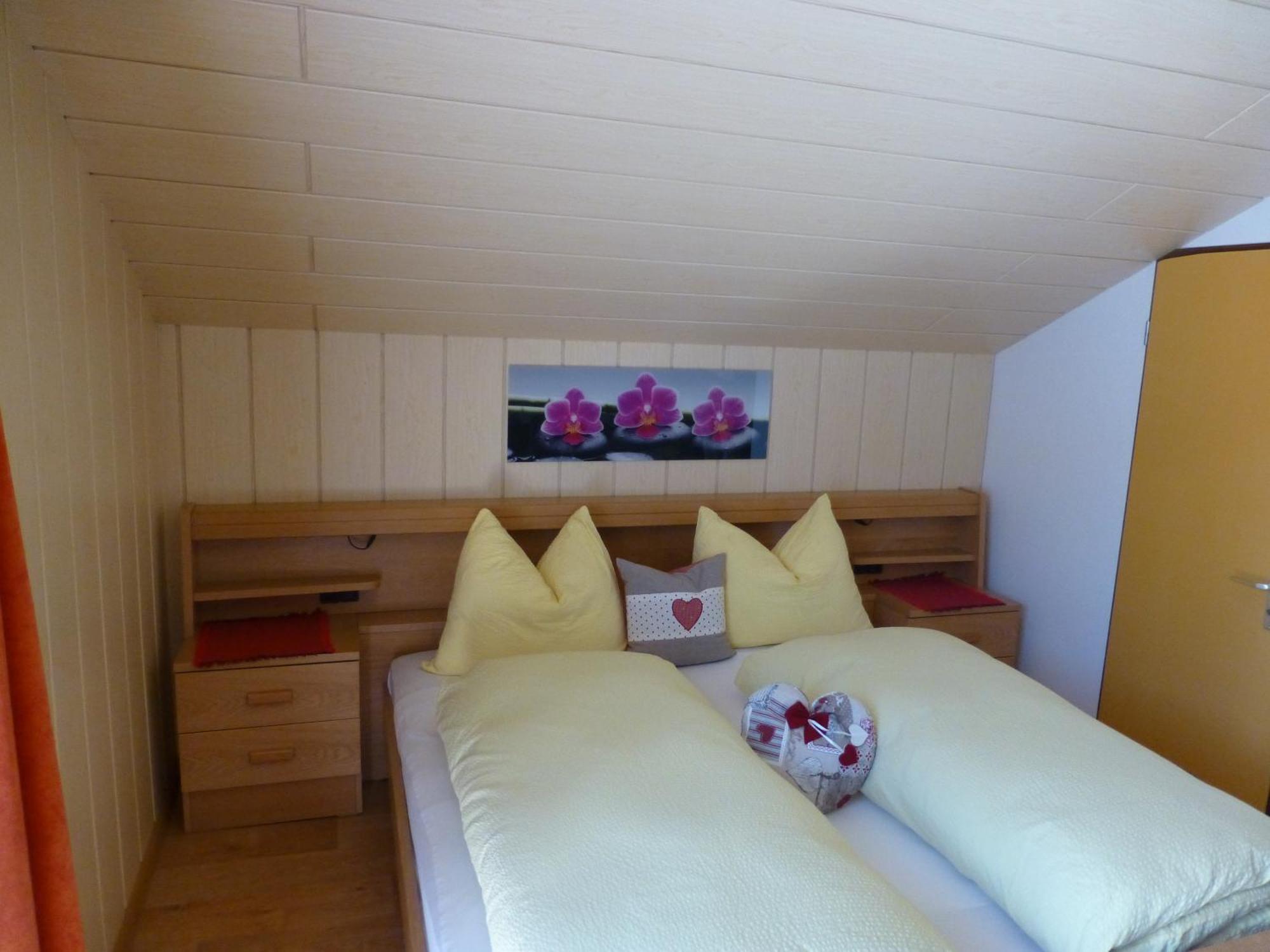 Garni Helfer Bed & Breakfast Dobbiaco Luaran gambar